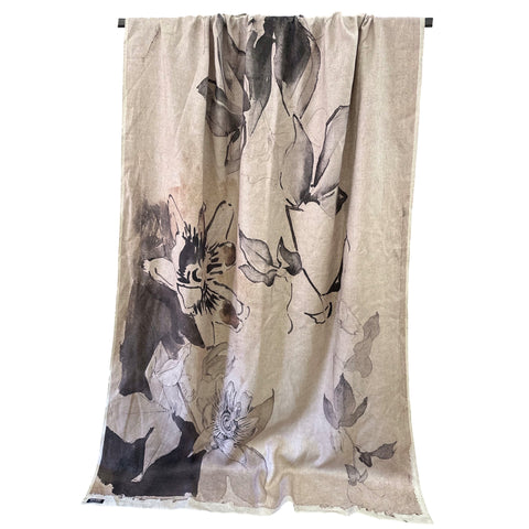 Tablecloth: Passionflower Blush - 2.5 x 1.5